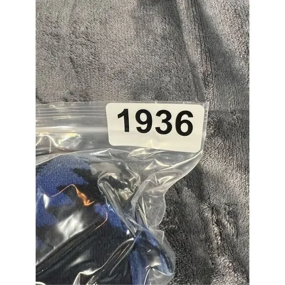 Lauren, Ralph Lauren Vintage women’s geometric print button up hooded sweater si - Picture 7 of 7